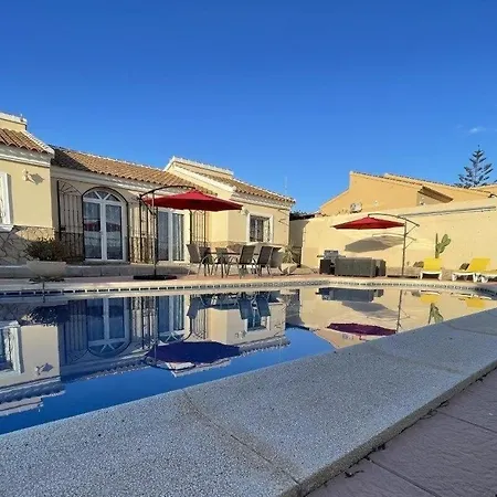 Villa Llanos Del Peral - - Sleeps 6 - R092